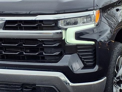 Certified 2023 Chevrolet Silverado 1500 LT AWD/4WD image 26