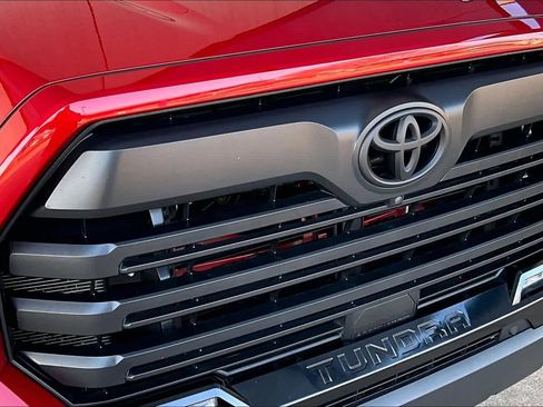 Used 2024 Toyota Tundra Limited image 30