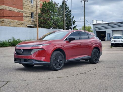 Used 2025 Nissan Murano SV w/ Cargo Package AWD/4WD image 2