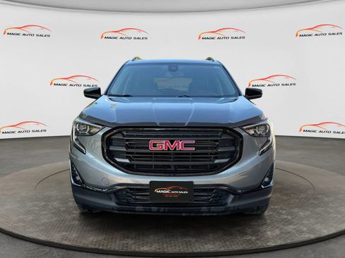 Used 2021 GMC Terrain SLT w/ Elevation Edition AWD/4WD image 3