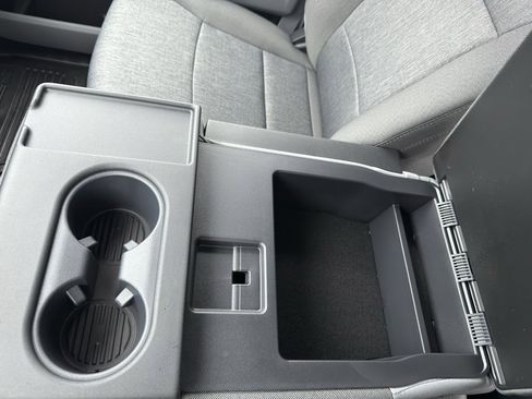 New 2026 Ford F250 XL w/ XL Chrome Package image 27