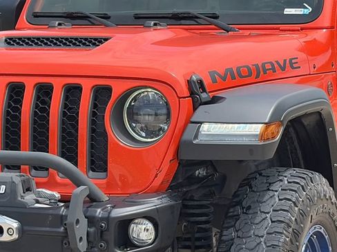 Used 2023 Jeep Gladiator Mojave w/ LED Lighting Group AWD/4WD image 4
