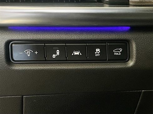 Used 2022 Kia Telluride SX w/ SX Prestige Package image 10