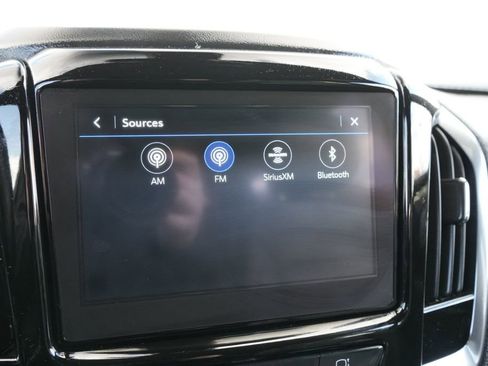 Used 2023 Chevrolet Traverse LT w/ LT Premium Package image 40