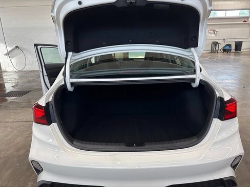 Used 2022 Kia Forte Sedan FWD image 13