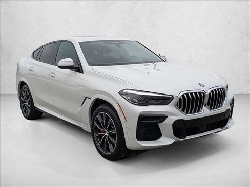 Used 2023 BMW X6 xDrive40i w/ M Sport Package image 3