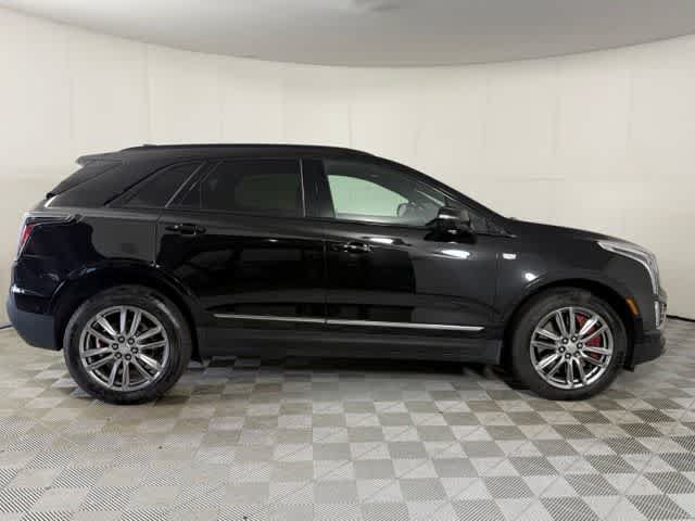 Used 2026 Cadillac XT5 Sportv w/ LPO, Floor Liner Package AWD/4WD image 9