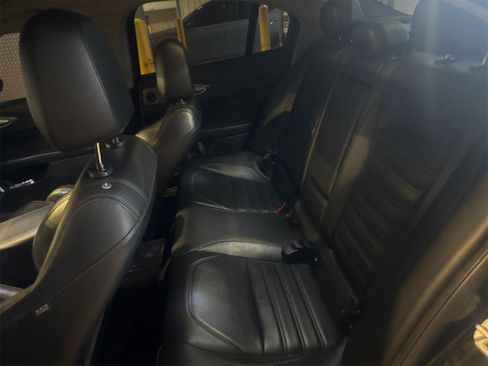 Used 2019 Alfa Romeo Giulia Ti Sport w/ Quick Order Package 22U Sport image 10