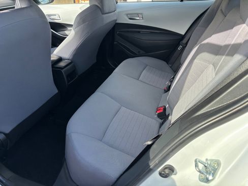 Used 2022 Toyota Corolla SE FWD image 8
