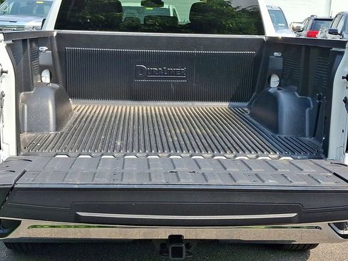 Used 2026 GMC Sierra 1500 SLT AWD/4WD image 28