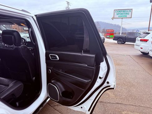 Used 2019 Jeep Grand Cherokee Summit image 47