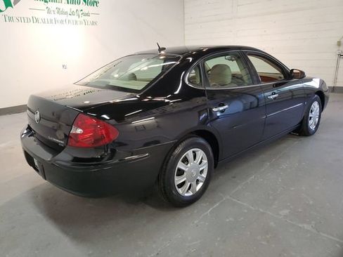 Used 2006 Buick LaCrosse CX FWD image 7