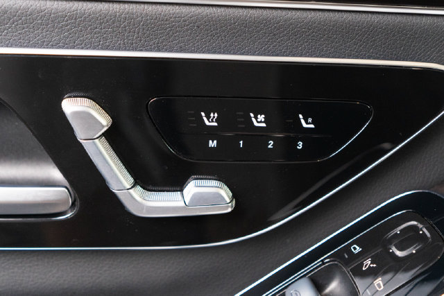 Certified 2023 Mercedes-Benz S 500 4MATIC image 19