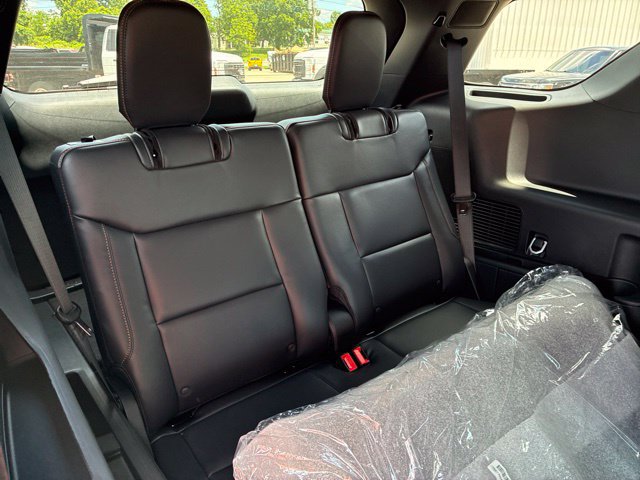 New 2026 Ford Explorer Tremor w/ Tremor Ultimate Package AWD/4WD image 31