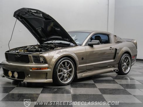 Used 2005 Ford Mustang GT image 35