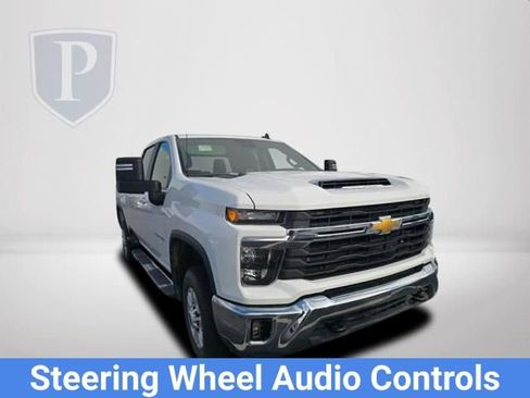 Certified 2025 Chevrolet Silverado 2500 LT w/ Convenience Package image 12