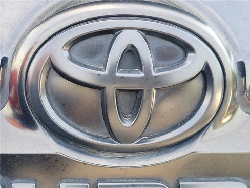 Used 2022 Toyota 4Runner TRD Off-Road Premium image 7