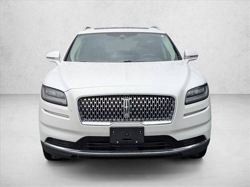 Used 2023 Lincoln Nautilus Reserve w/ Luxury Package AWD/4WD image 3