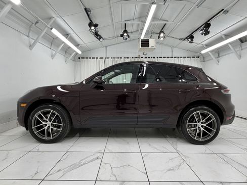 New 2026 Porsche Macan image 15