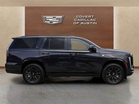 Certified 2025 Cadillac Escalade Sport Platinum w/ LPO, ONYX Package image 5