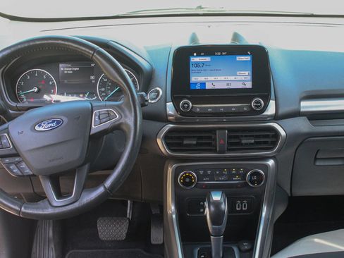 Used 2019 Ford EcoSport SE AWD/4WD image 13