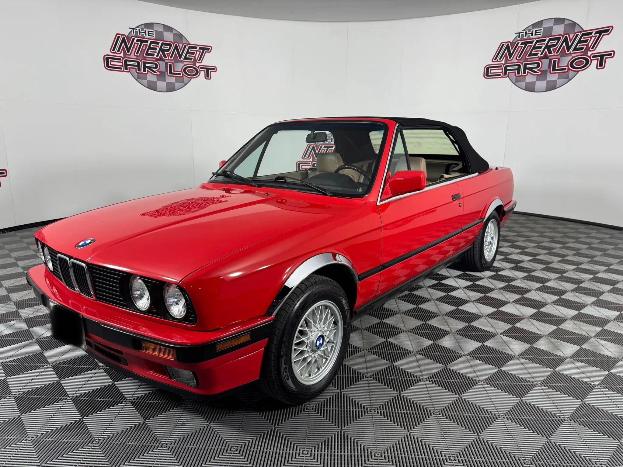 Used 1991 BMW 325i Convertible RWD image 13