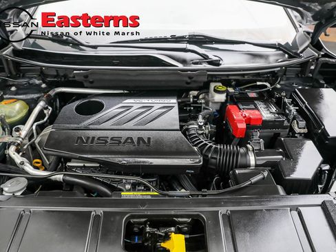 Used 2022 Nissan Rogue SV AWD/4WD image 7