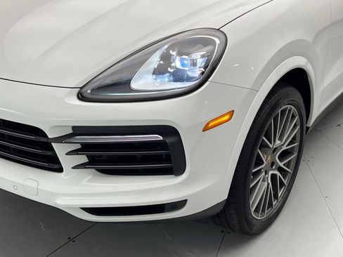 Used 2023 Porsche Cayenne AWD/4WD image 51