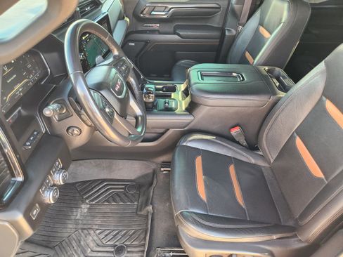 Used 2022 GMC Sierra 1500 AT4 w/ AT4 Premium Package image 15