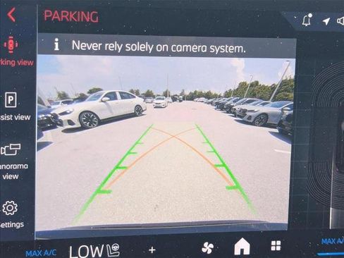 Used 2025 BMW X1 xDrive28i w/ Convenience Package image 12