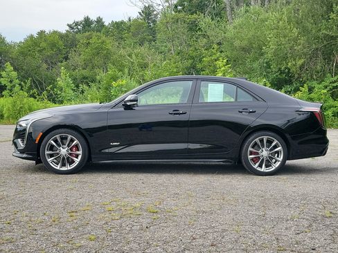 Certified 2026 Cadillac CT4 V AWD/4WD image 8