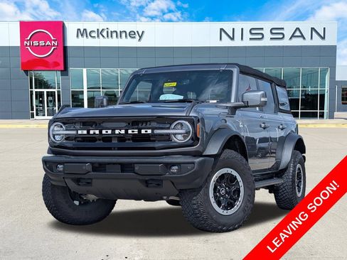Used 2022 Ford Bronco Outer Banks w/ Sasquatch Package AWD/4WD image 1