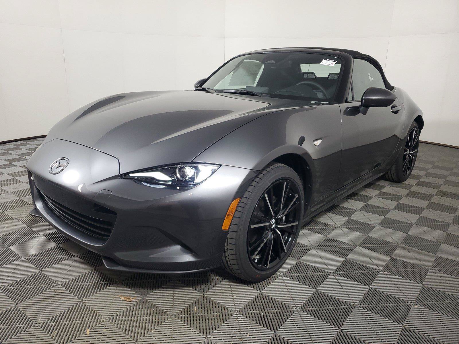 New 2026 MAZDA MX-5 Miata Grand Touring RWD image 1