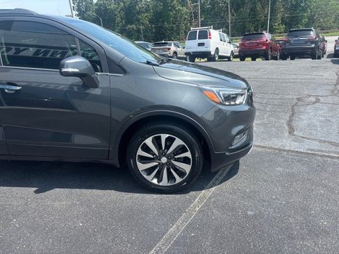 Used 2017 Buick Encore Essence FWD image 6