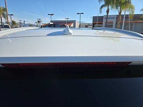 Used 2021 Volvo XC60 T5 Momentum w/ Premium Package image 11