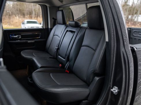 Used 2016 RAM 2500 Laramie image 33