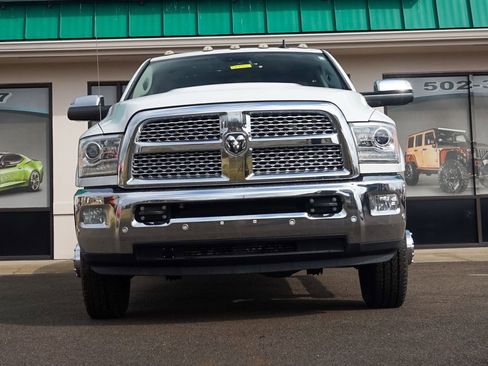 Used 2017 RAM 3500 Laramie image 7