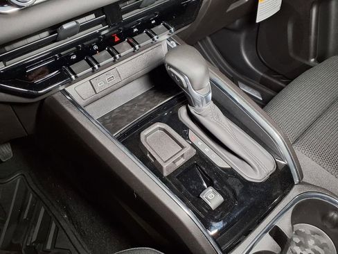 New 2026 GMC Canyon Elevation w/ Convenience Package image 18