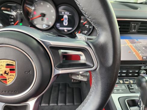 Used 2019 Porsche 911 Carrera 4S image 28