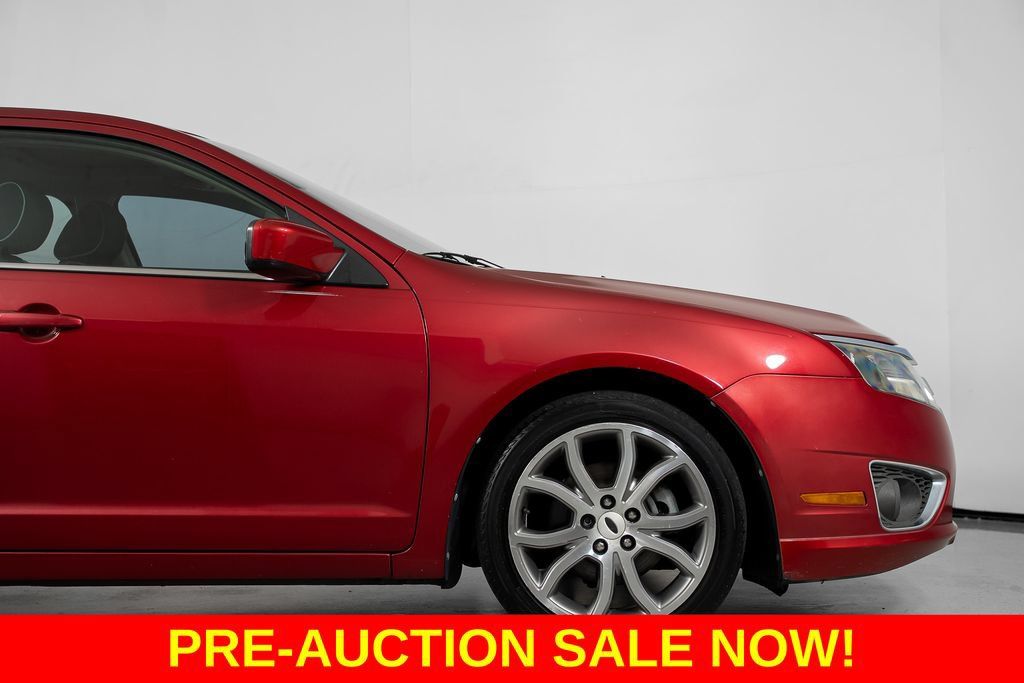 Used 2012 Ford Fusion SE FWD image 4