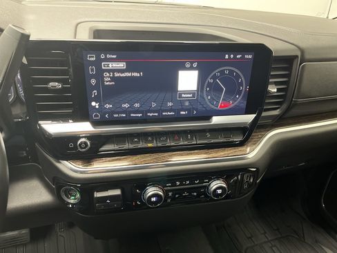 Certified 2024 GMC Sierra 1500 Elevation image 18