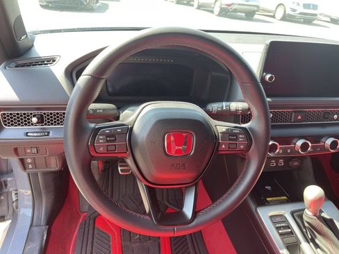 Used 2025 Honda Civic Type R image 3