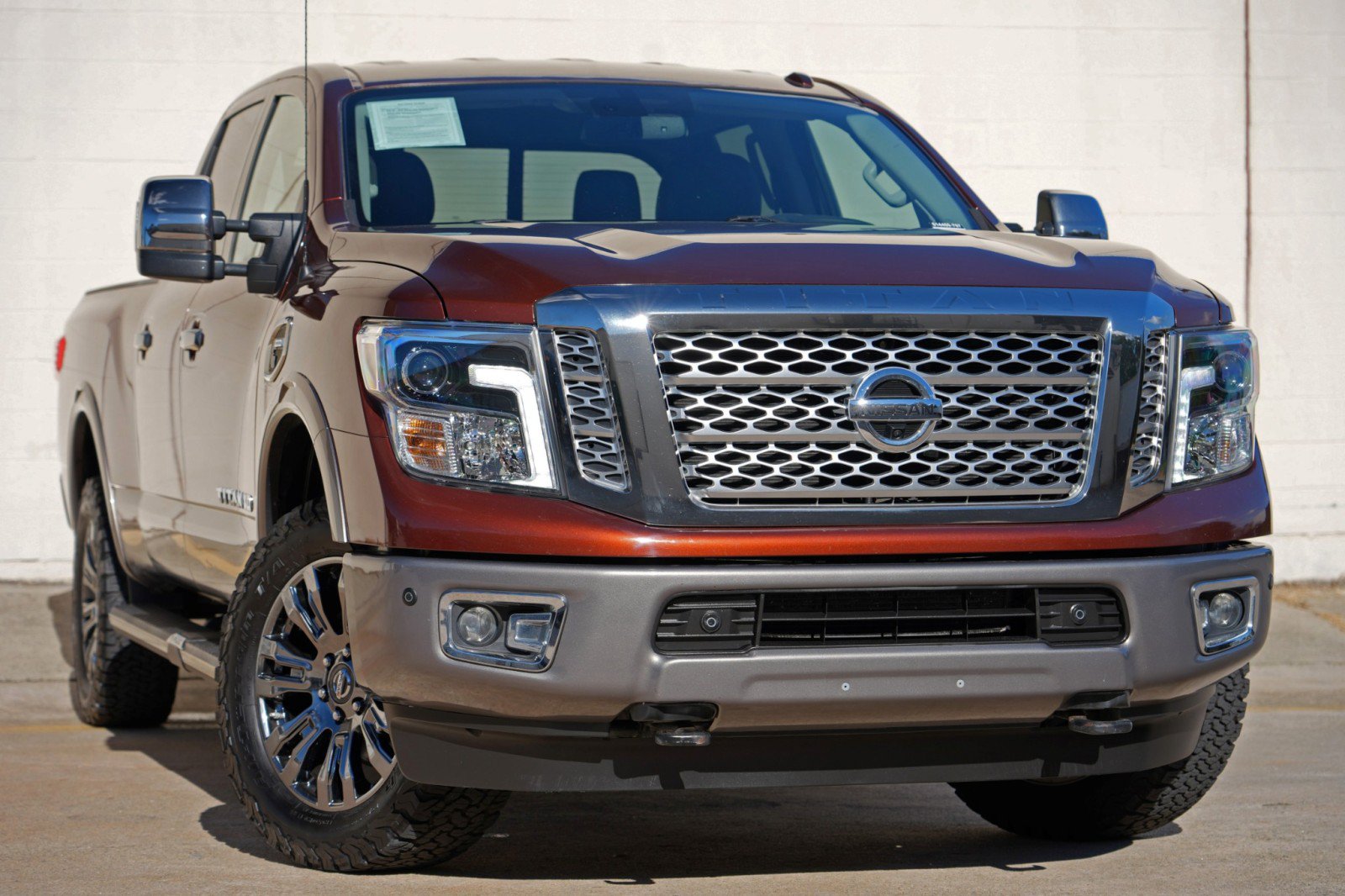 Used 2016 Nissan Titan Platinum Reserve RWD image 2