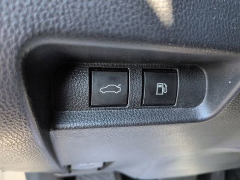 Certified 2024 Toyota Crown Limited image 17