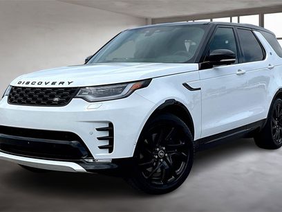 New 2025 Land Rover Discovery Dynamic SE