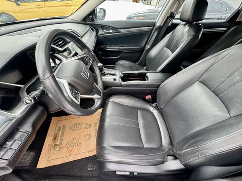 Used 2018 Honda Civic Touring image 20