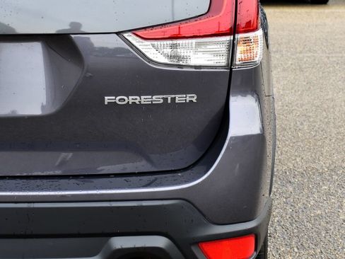 Used 2022 Subaru Forester AWD/4WD image 11