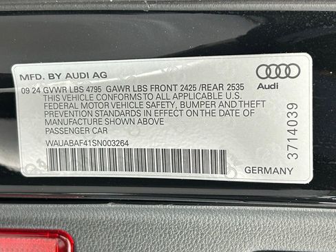 Used 2025 Audi A4 2.0T Premium image 38