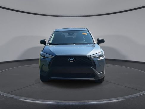Certified 2024 Toyota Corolla Cross L FWD image 3