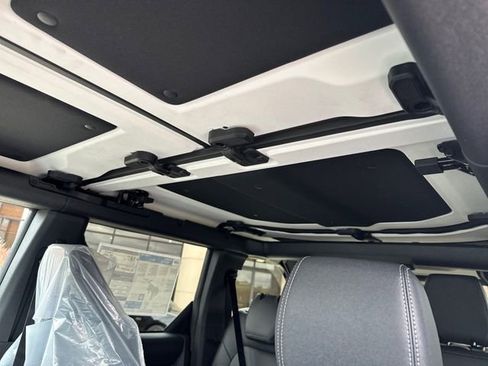 New 2025 Ford Bronco Badlands image 27